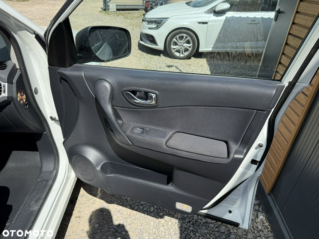 Renault Koleos - 16
