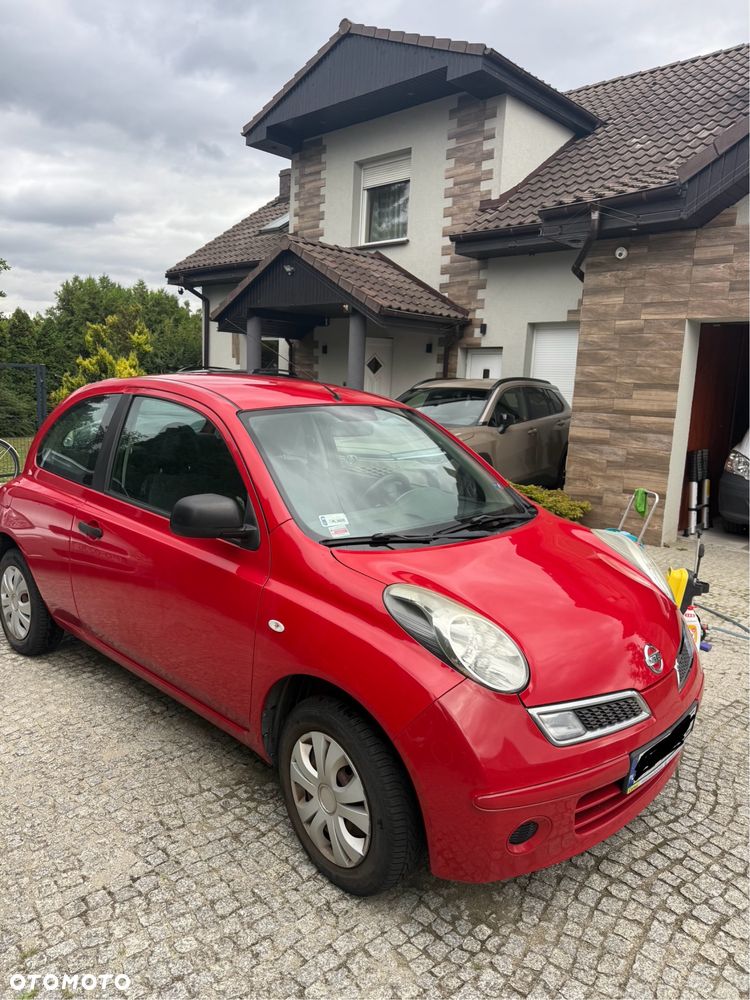 Nissan Micra - 2
