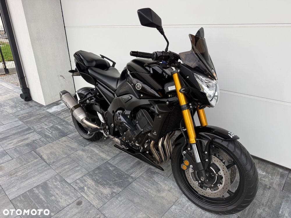 Yamaha FZ8 - 12