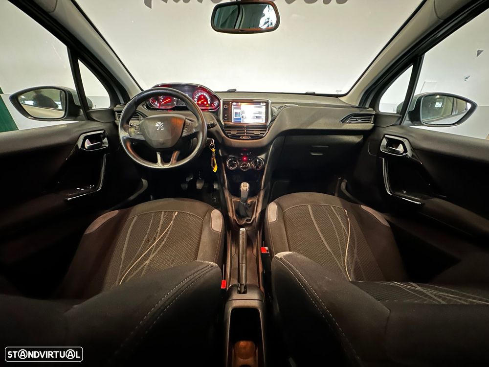 Peugeot 208 1.4 HDi - 16