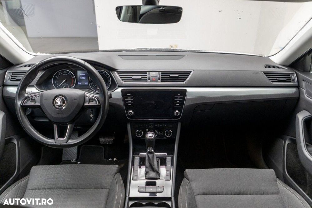 Skoda Superb 1.5 TSI ACT DSG Ambition - 10