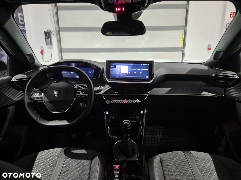 Peugeot 2008 PureTech 100 Allure S&S BVM6 - 7