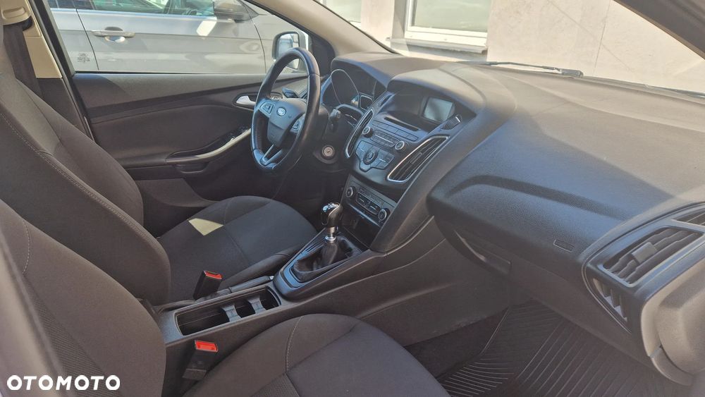 Ford Focus - 5