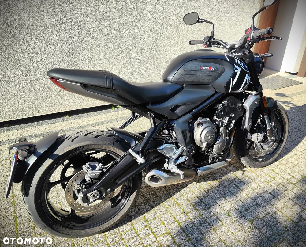Triumph Trident - 5