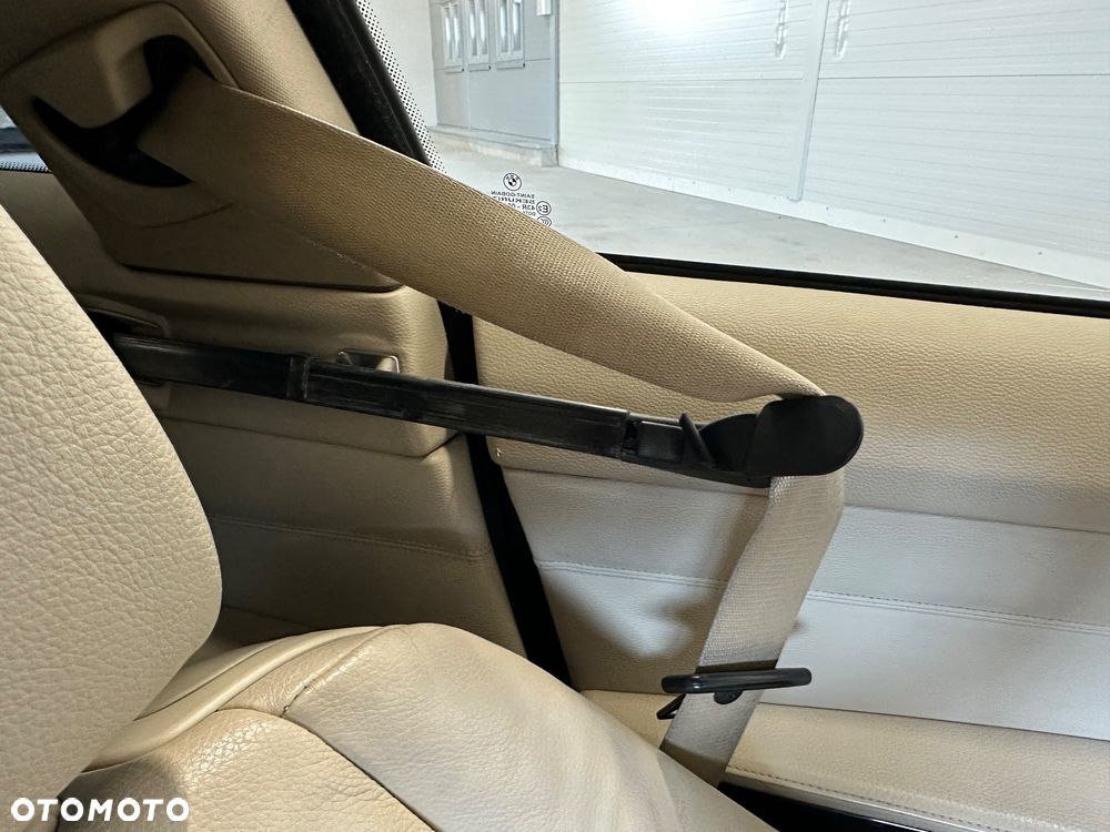 BMW Seria 3 320d DPF - 20