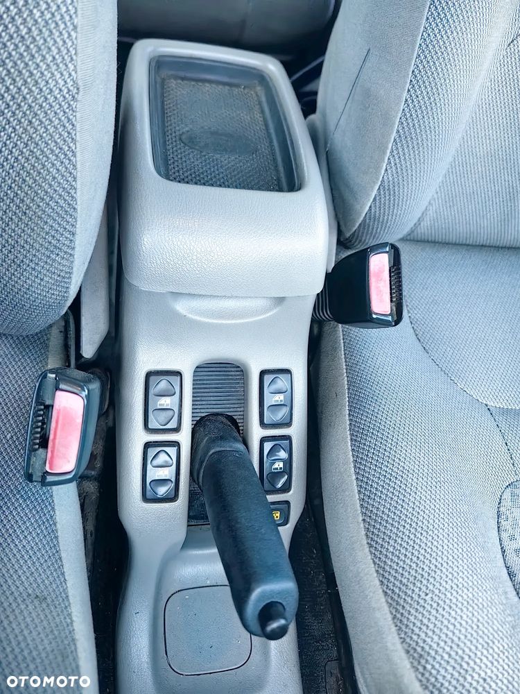 Land Rover Freelander - 16