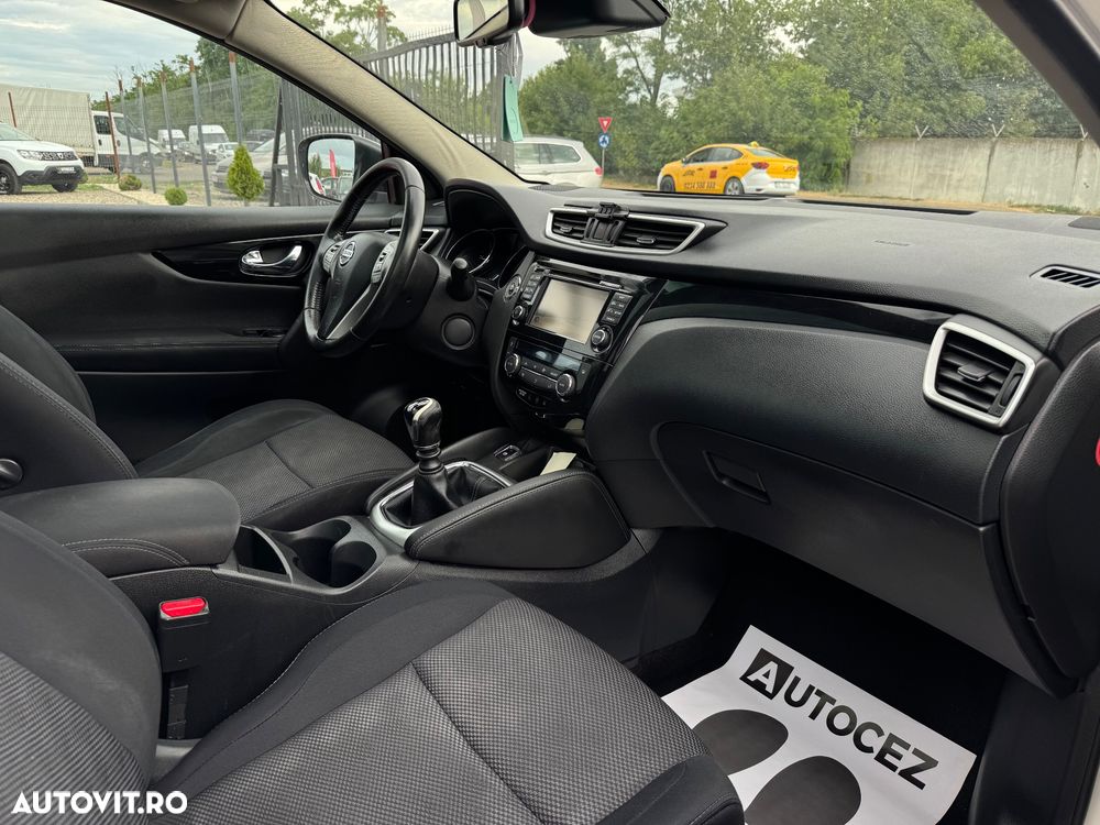 Nissan Qashqai 1.5 DCI TEKNA+ - 11