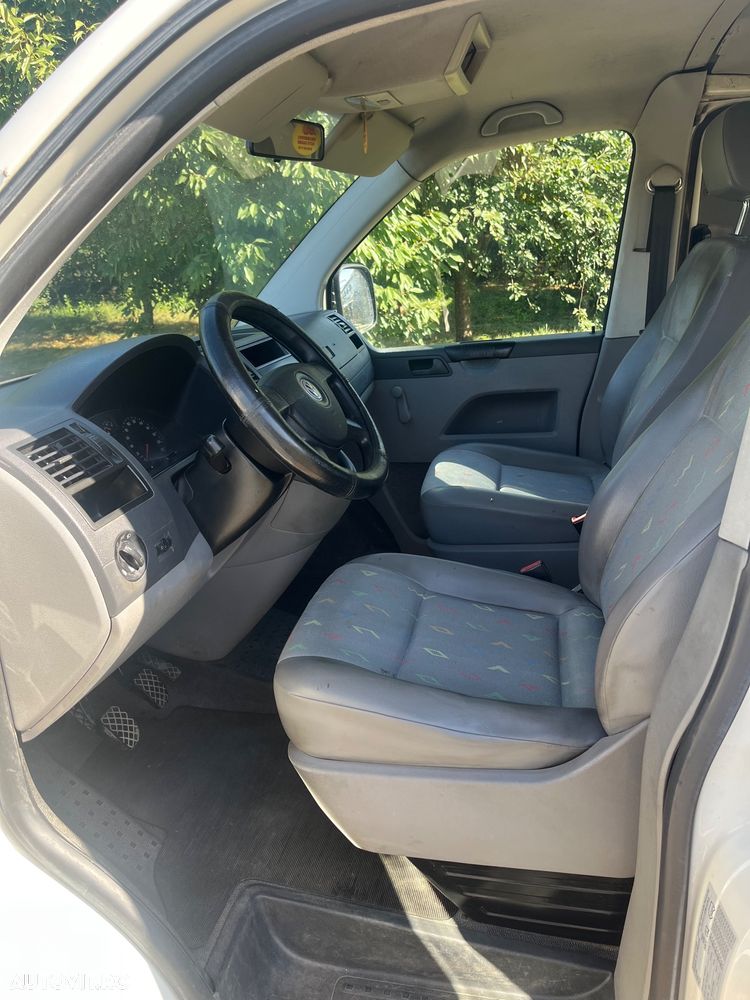 Volkswagen Transporter T5 - 12