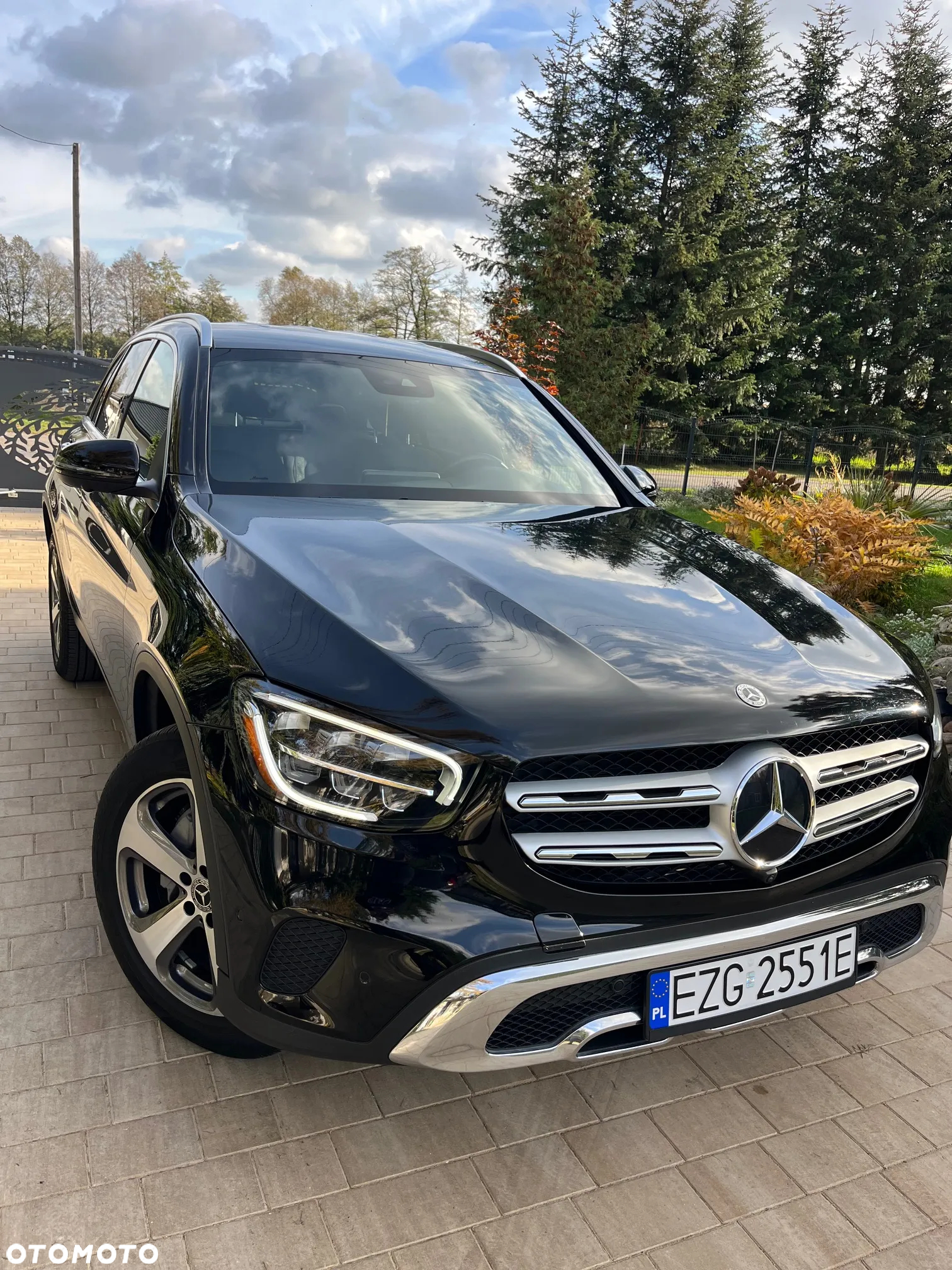 Mercedes-Benz GLC 300 4-Matic - 4