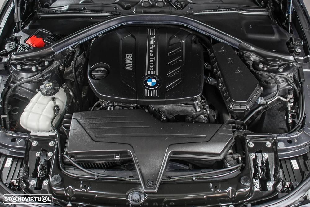 BMW 320 d Auto Pack M - 27