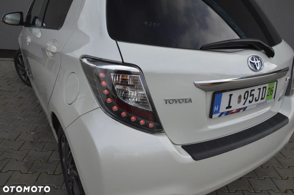 Toyota Yaris - 34