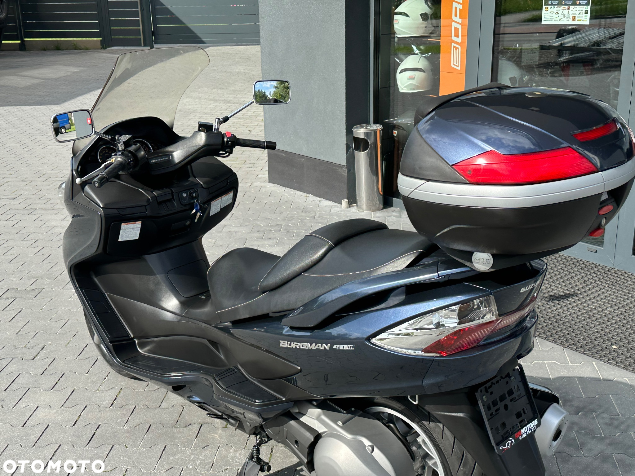 Suzuki Burgman - 26