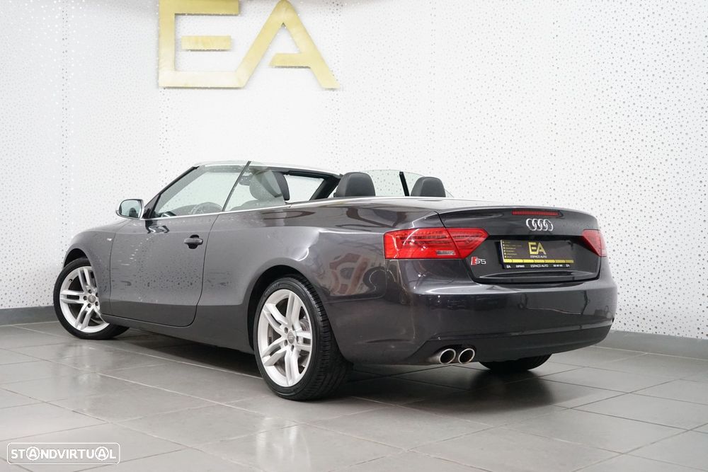 Audi A5 Cabrio 2.0 TDi - 7