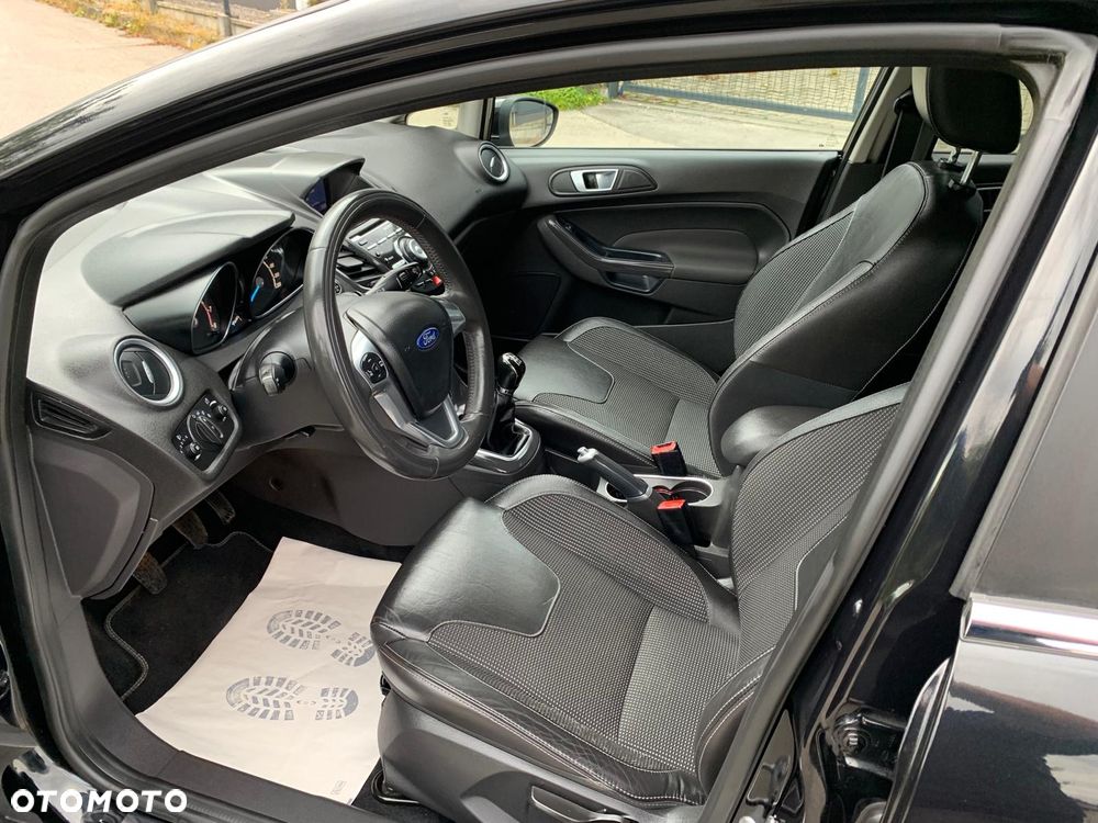 Ford Fiesta 1.0 EcoBoost STart-Stop Titanium - 15