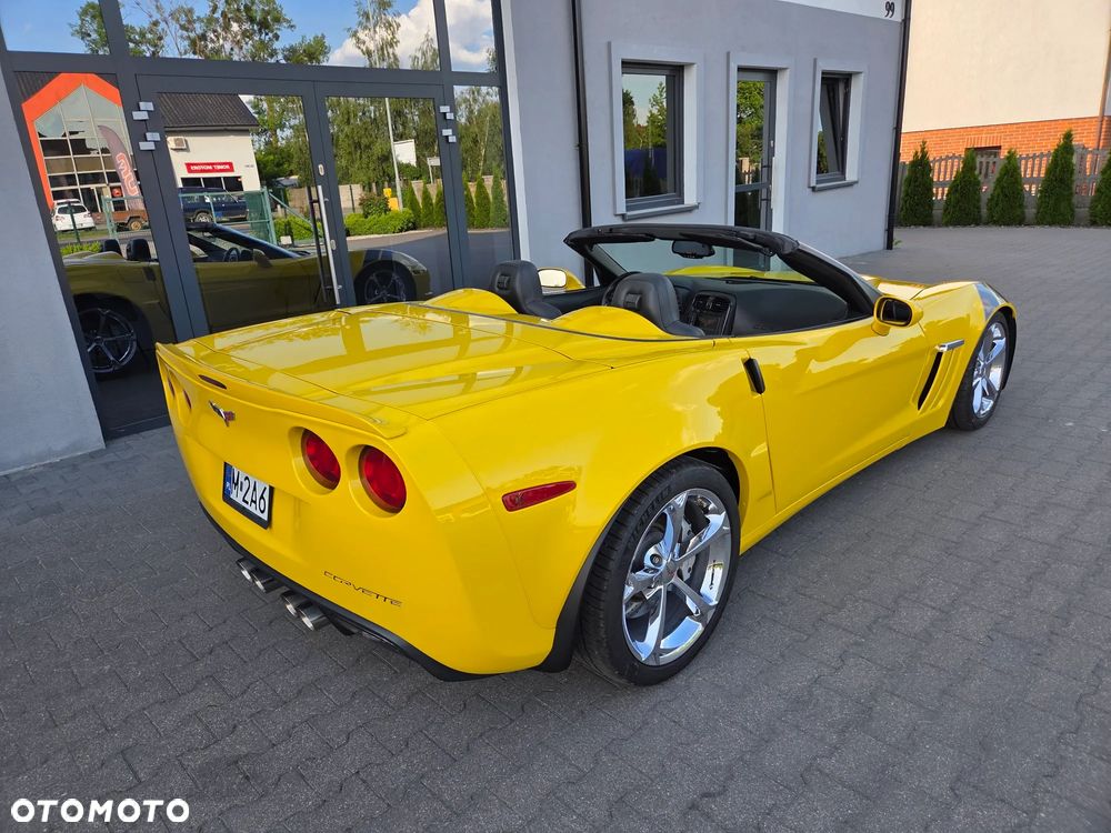 Chevrolet Corvette - 38