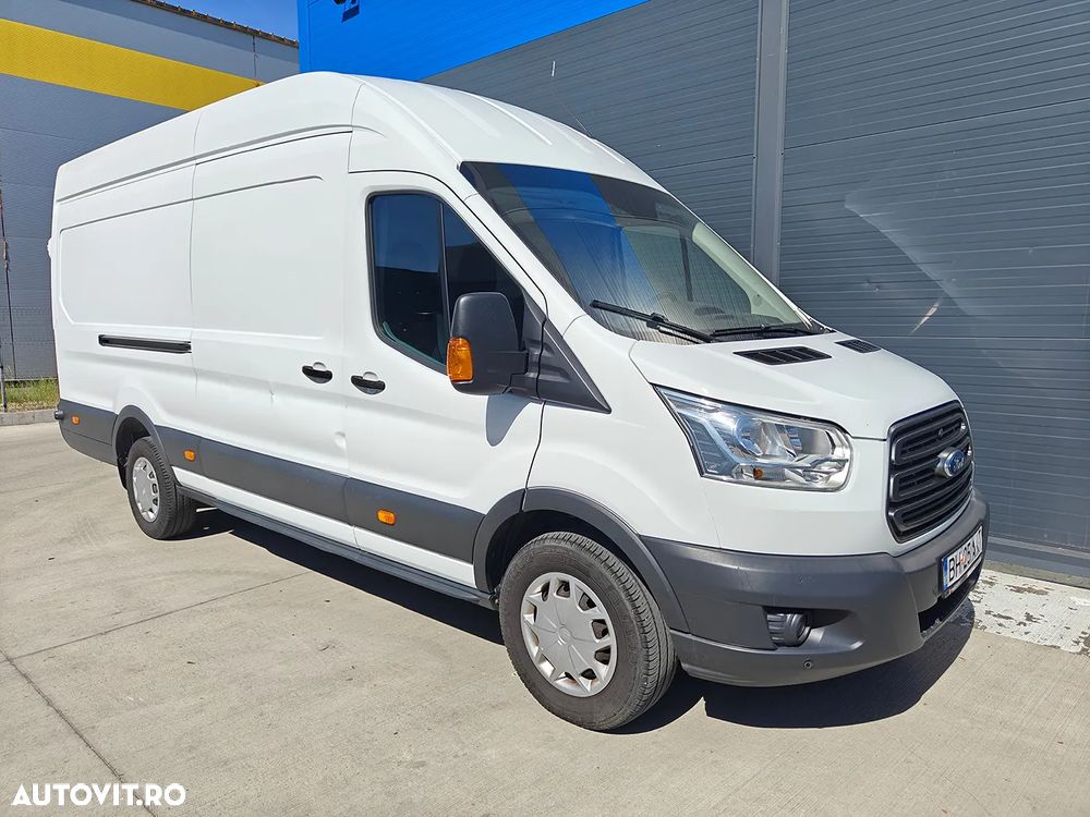 Ford Transit - 1