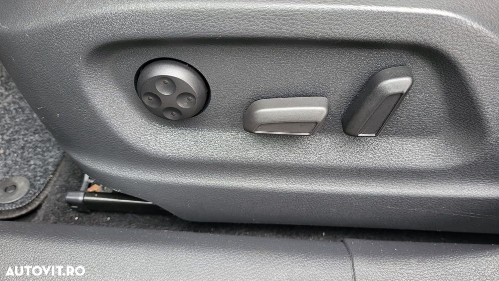 Volkswagen Tiguan - 13