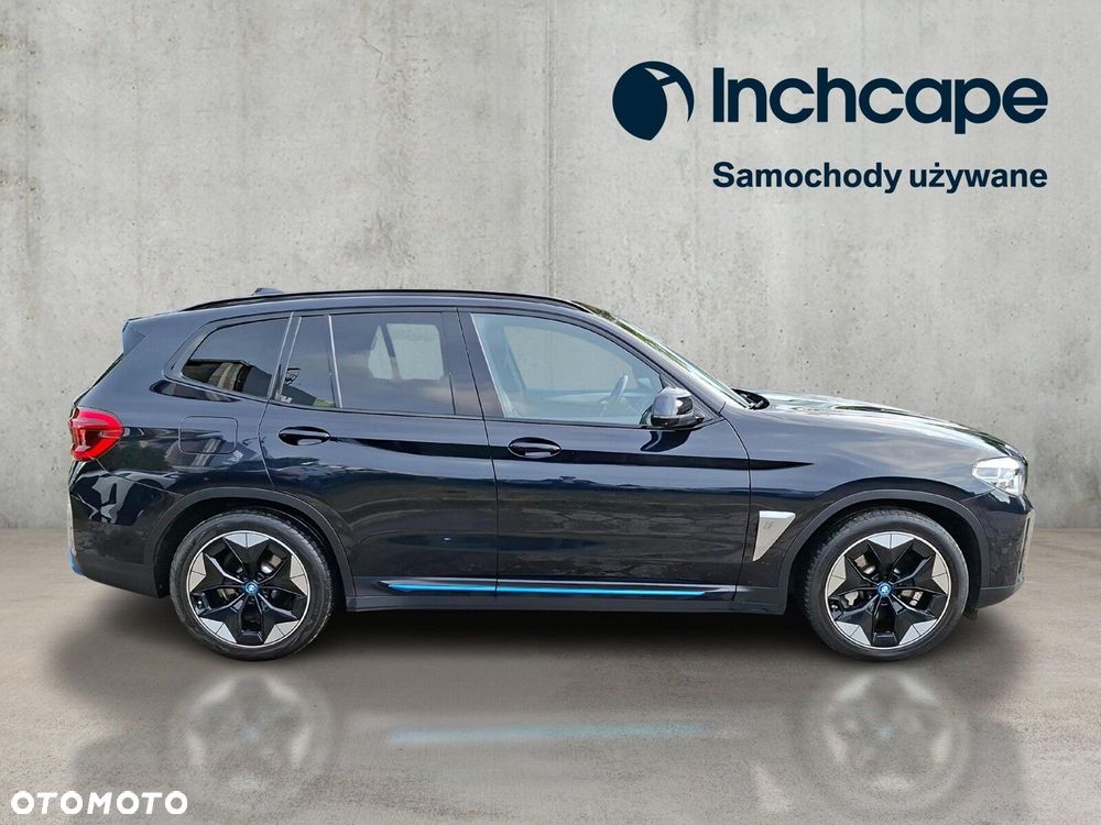 BMW iX3 - 6