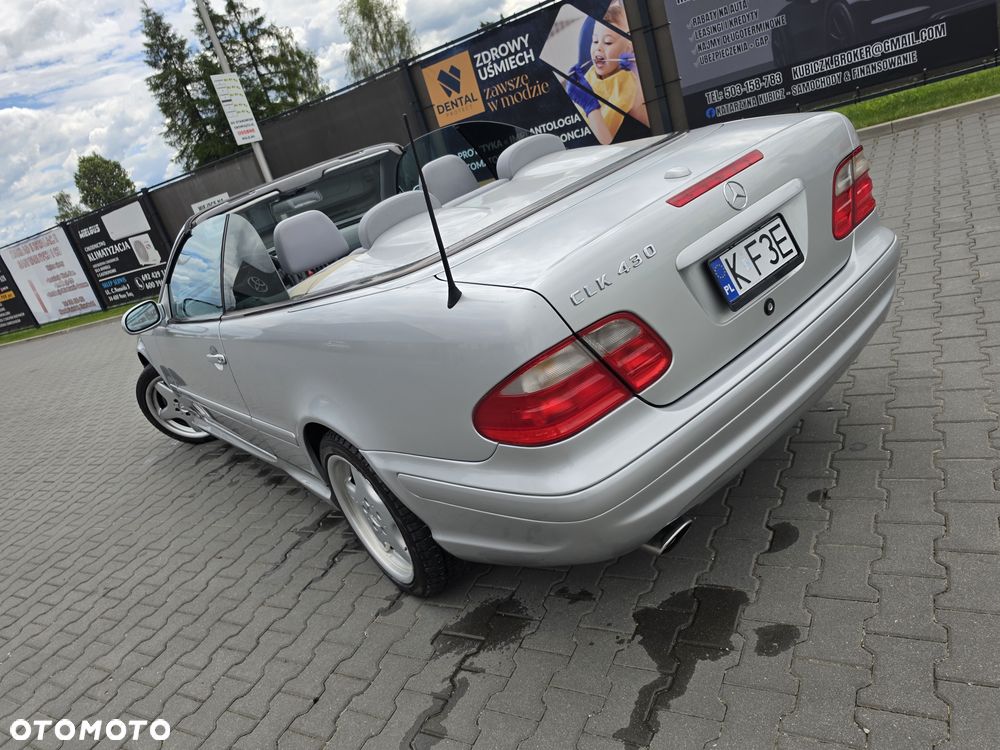 Mercedes-Benz CLK - 20