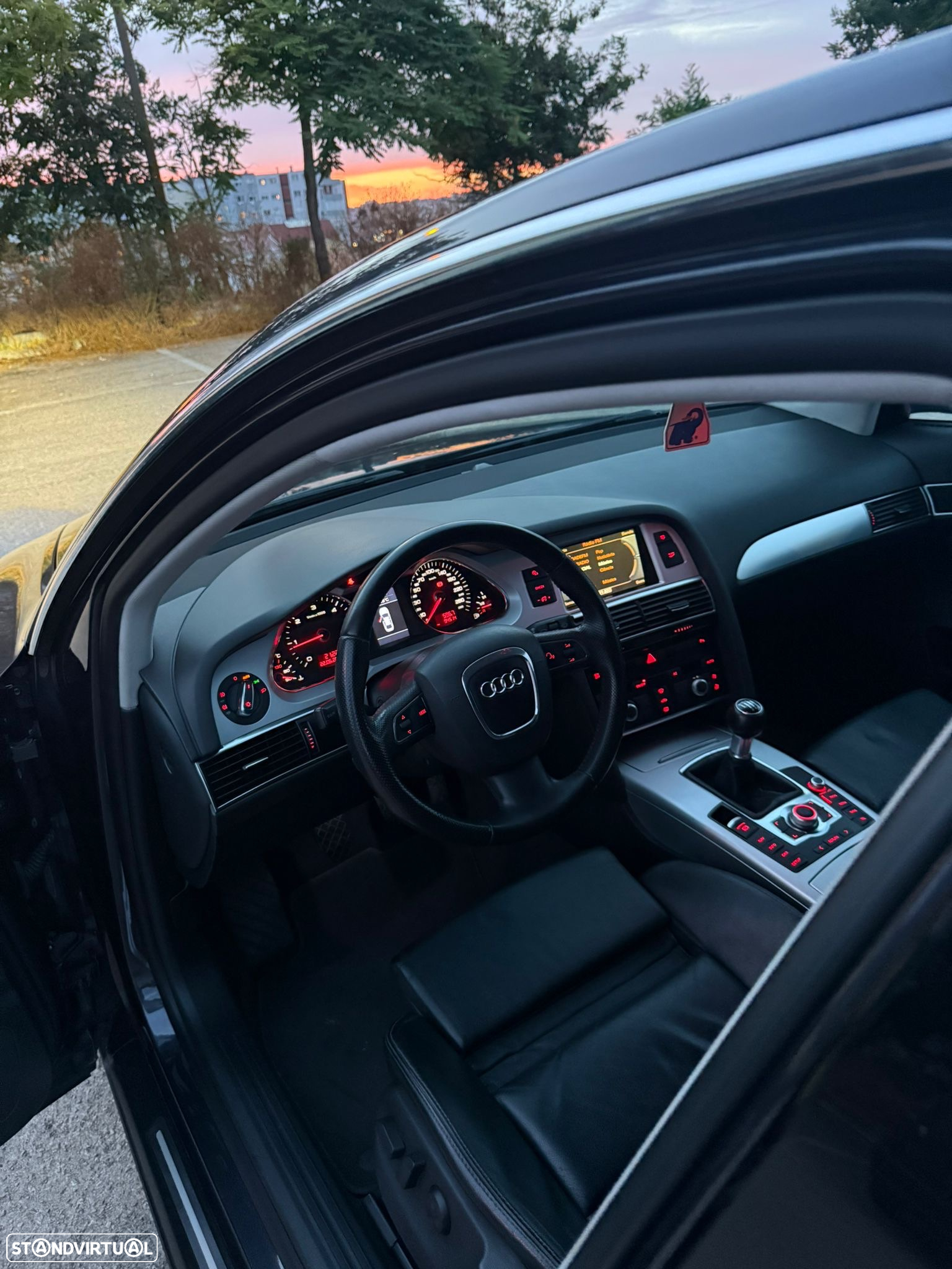 Audi A6 2.0 TDI - 9