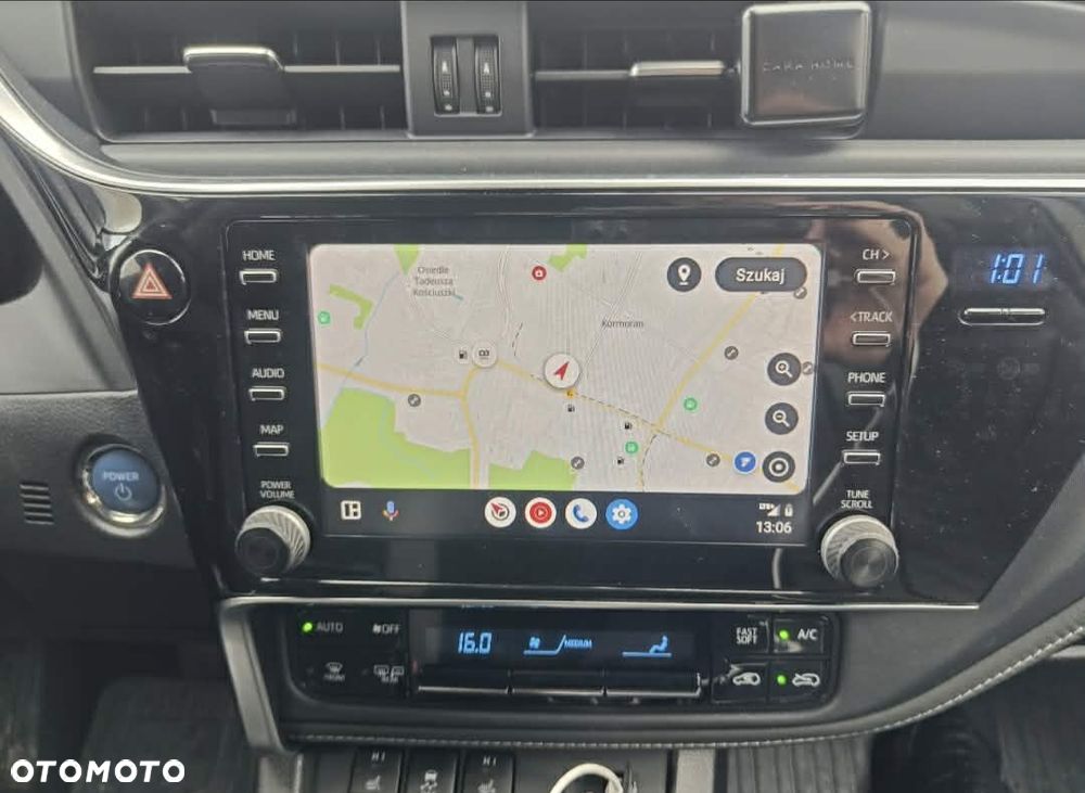 Toyota Auris Hybrid 135 Premium - 18