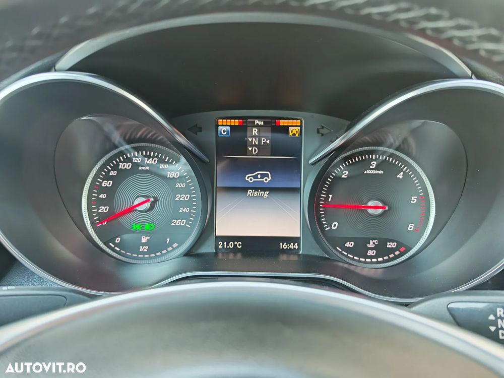 Mercedes-Benz GLC Coupe 220 d 4Matic 9G-TRONIC AMG Line - 19