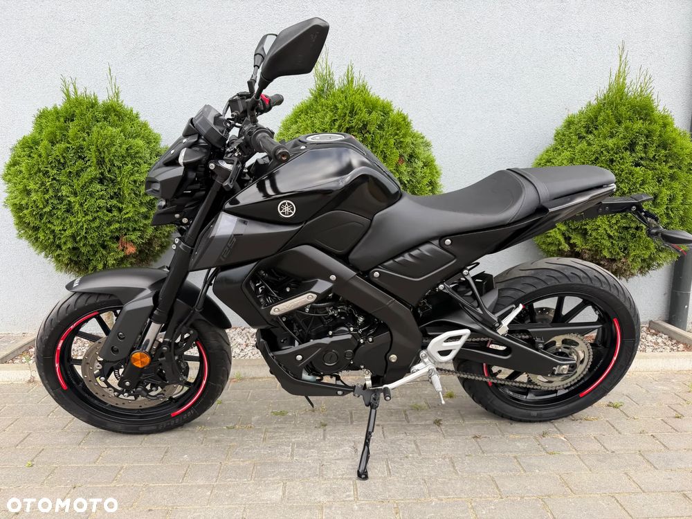 Yamaha MT - 40