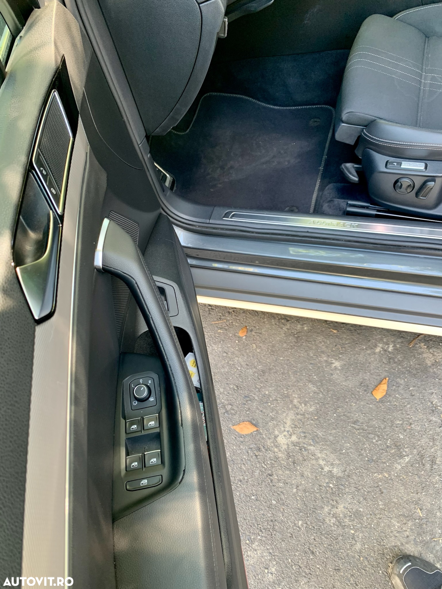 Volkswagen Passat Alltrack 2.0 biTDI 4Mot DSG - 12