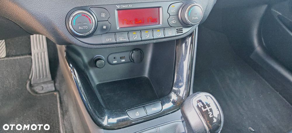 Kia Ceed 1.6 GDI L - 8