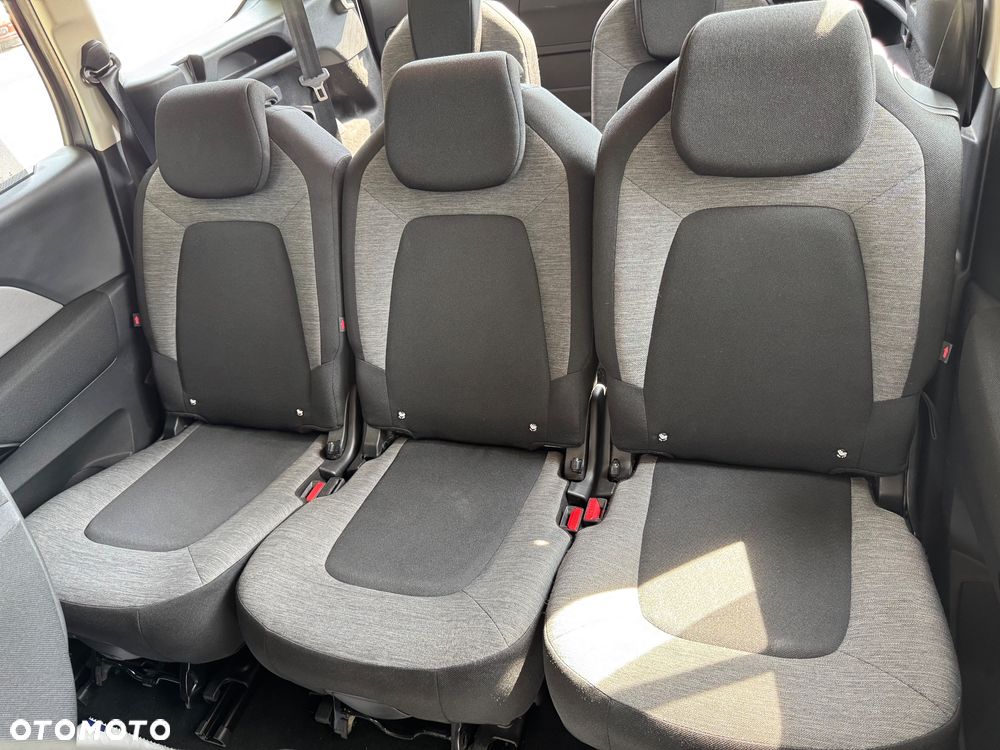 Citroën C4 Grand Picasso 1.2 PureTech Feel S&S - 12