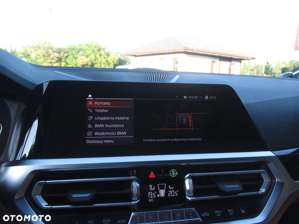 BMW Seria 3 320i xDrive Sport Line - 34