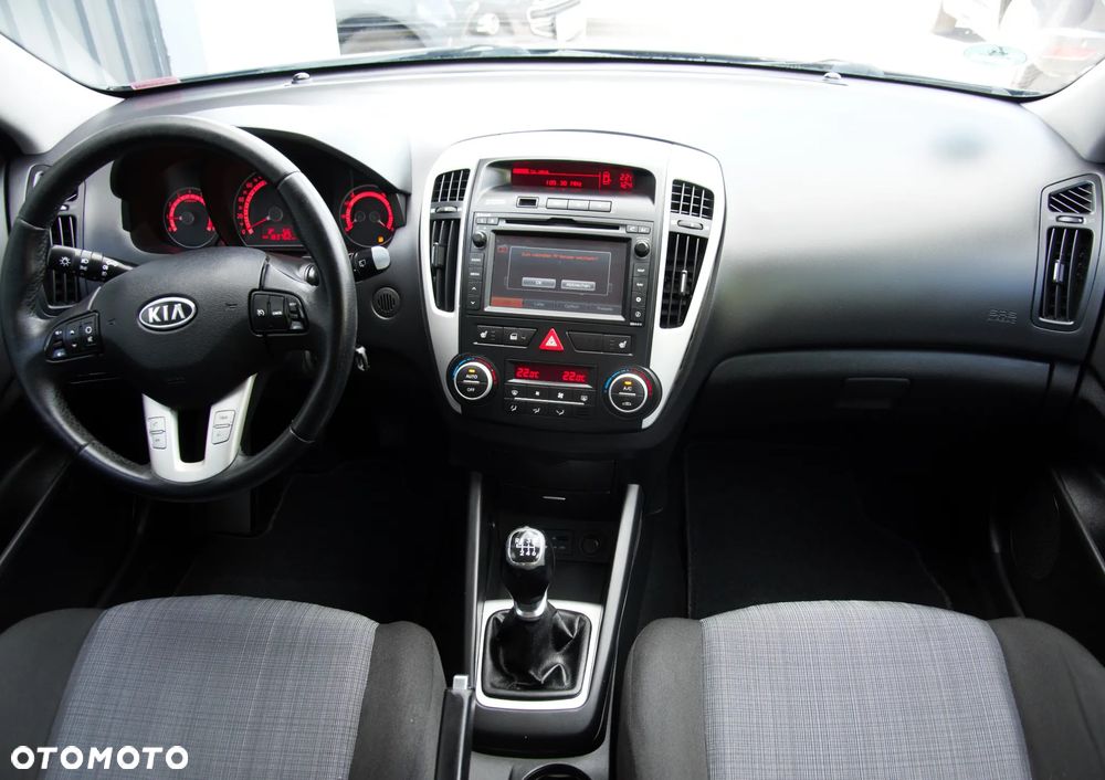 Kia Ceed 1.6 CVVT LX - 15
