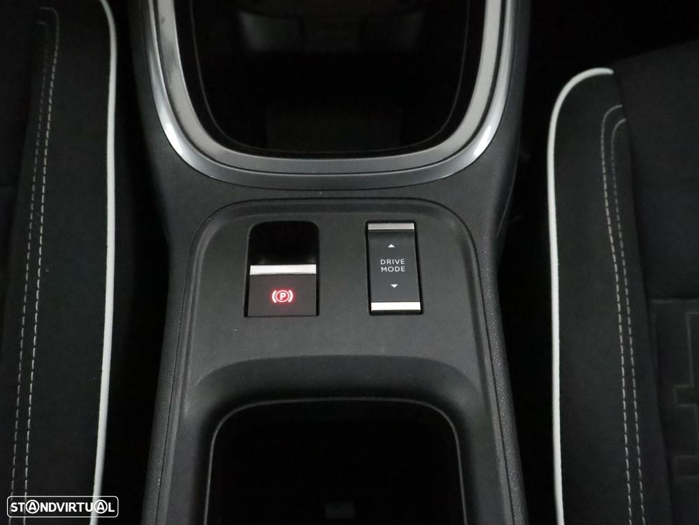 Fiat 600e 54 kWh (RED) - 27