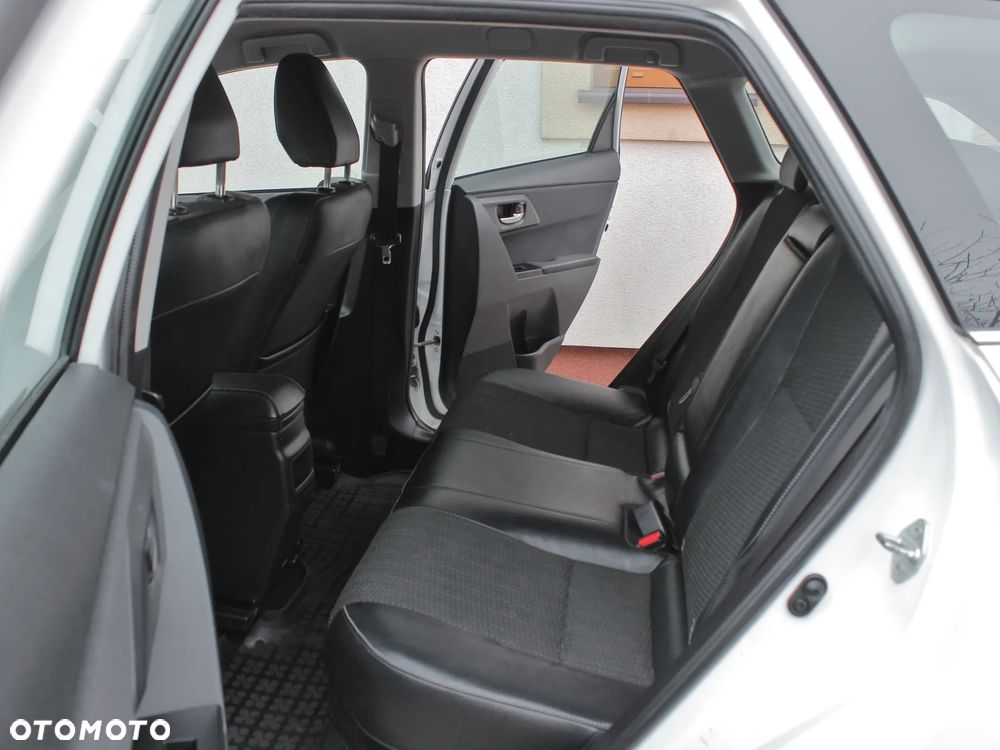 Toyota Auris - 8