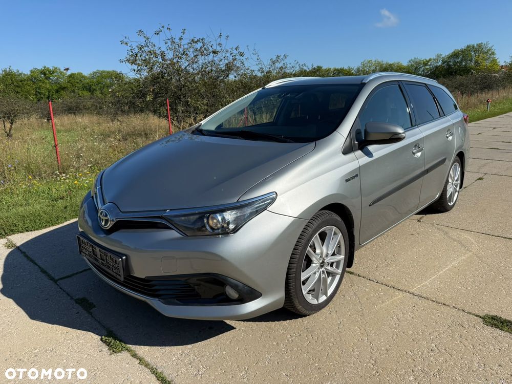 Toyota Auris 1.8 HSD Luna - 20