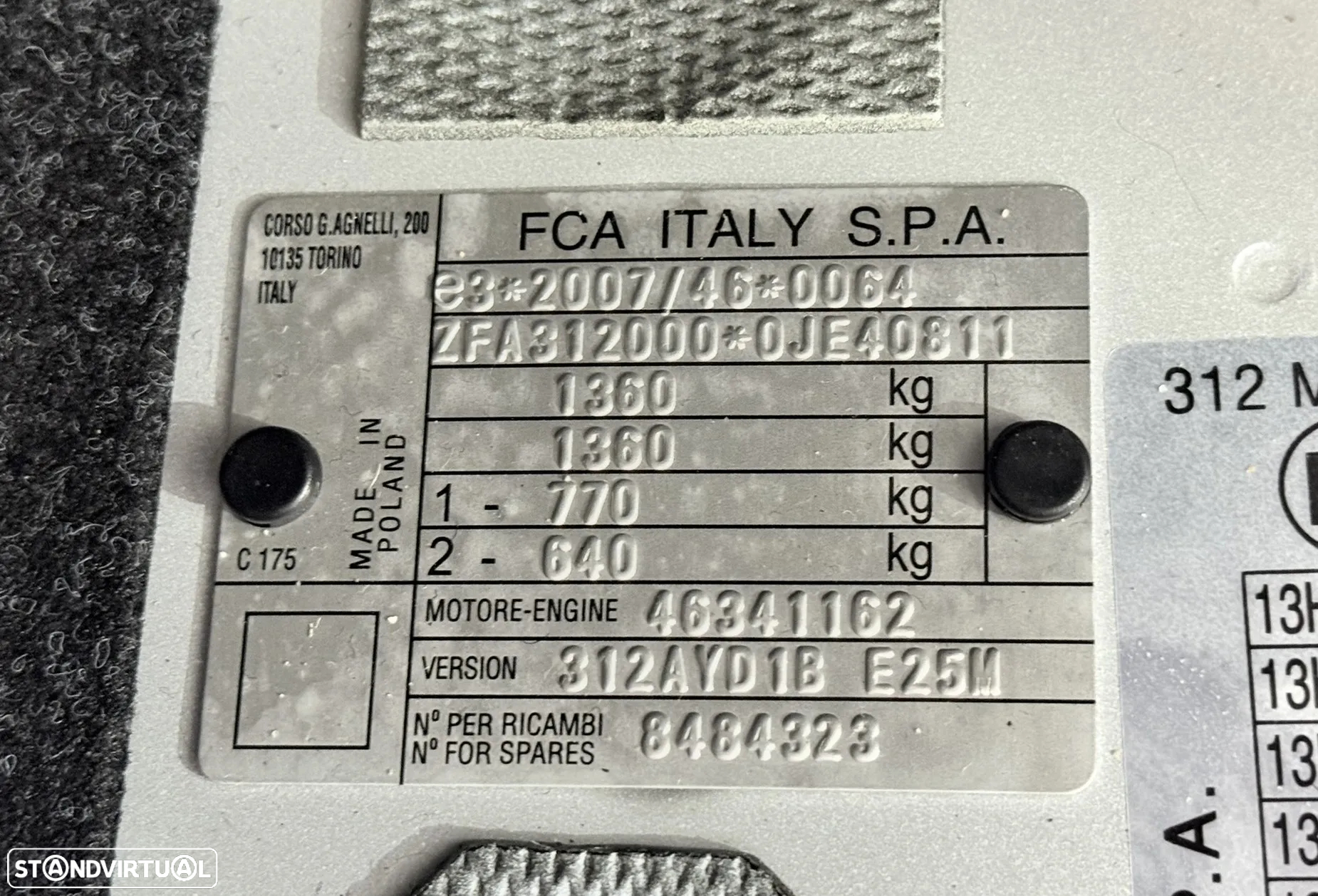 Fiat 500 1.0 Hybrid Lounge - 45