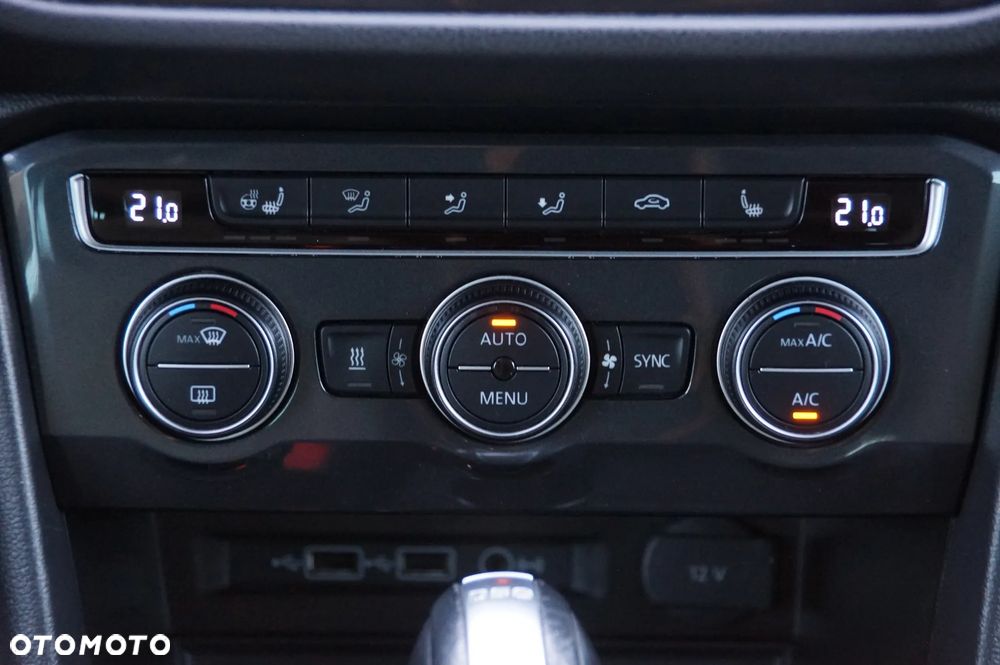 Volkswagen Tiguan 2.0 TDI SCR 4MOTION DSG Highline - 17