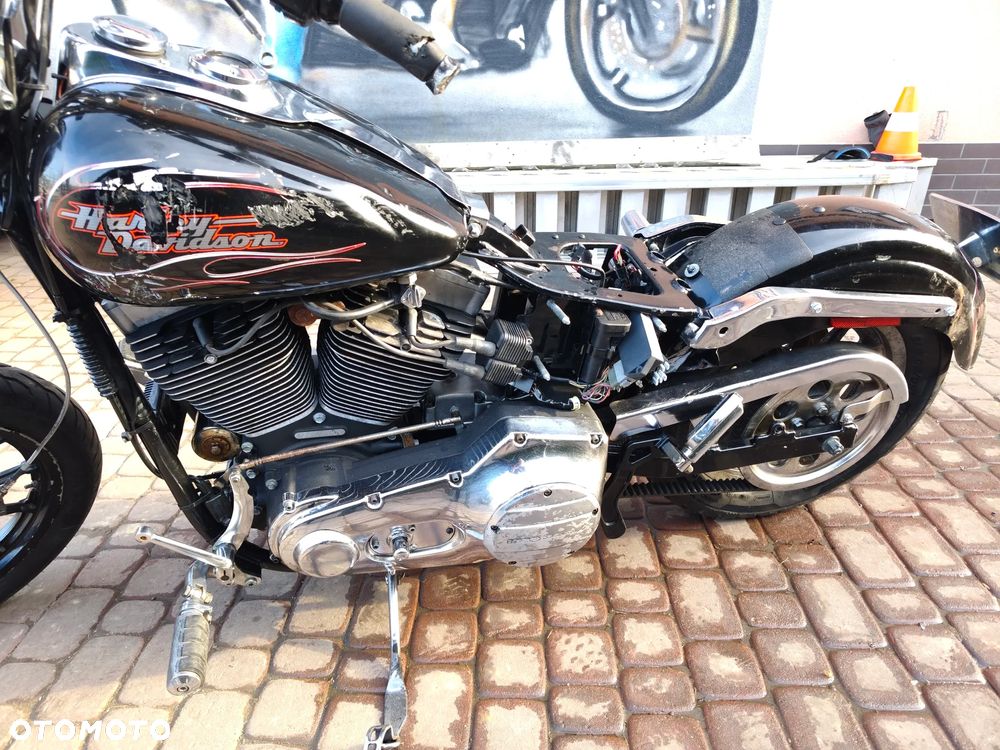 Harley-Davidson Dyna Super Glide - 35