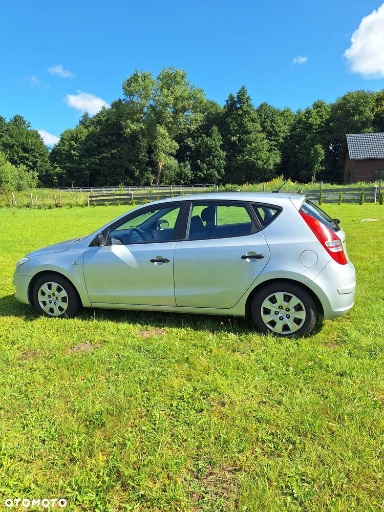 Hyundai i30 1.4 Base - 6