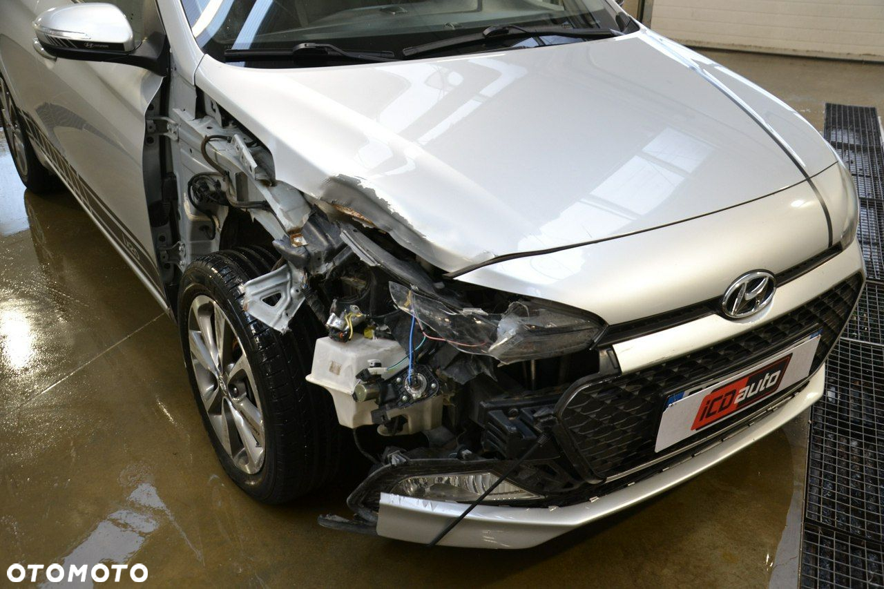 Hyundai i20 - 13