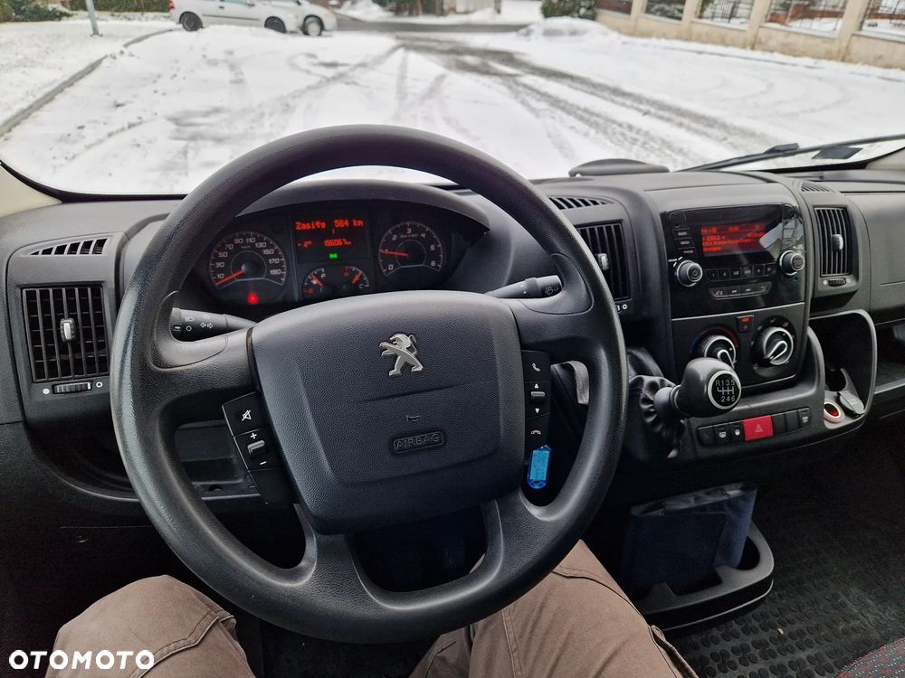Peugeot Boxer Furgon L3H2 Osobowy BDB stan - 21