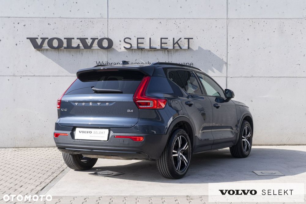 Volvo XC 40 - 6