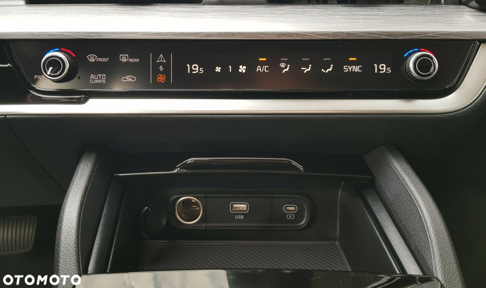 Kia Sportage 1.6 T-GDI L 2WD DCT - 19