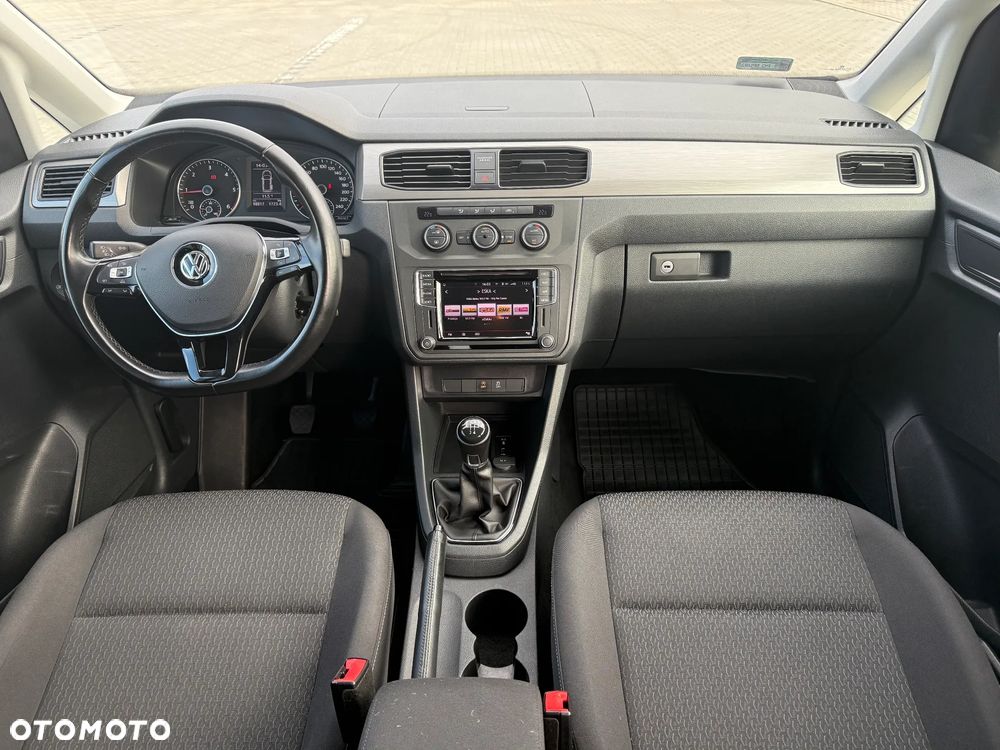 Volkswagen Caddy 2.0 TDI Comfortline - 12