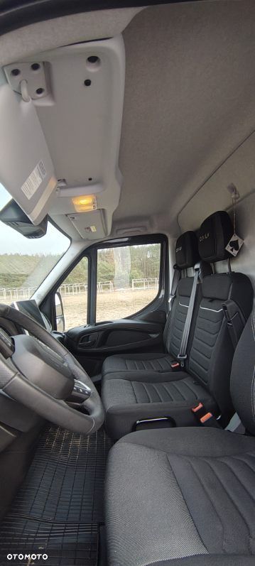 Iveco DAILY 50C18HA8Z - 8