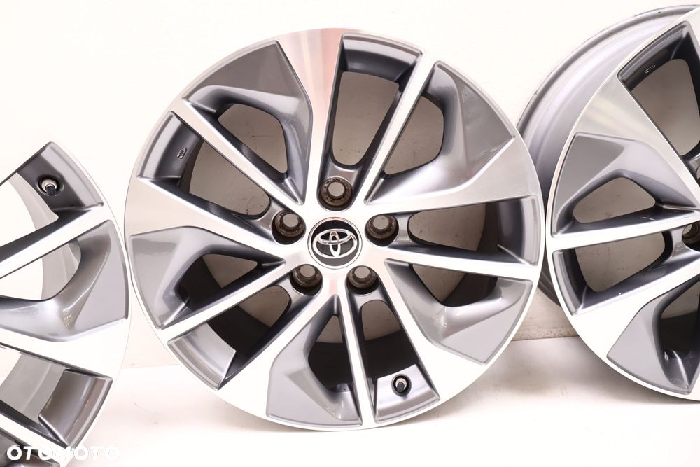 TOYOTA RAV4 IV FELGI ALUMINIOWE 17X7.0 - 3