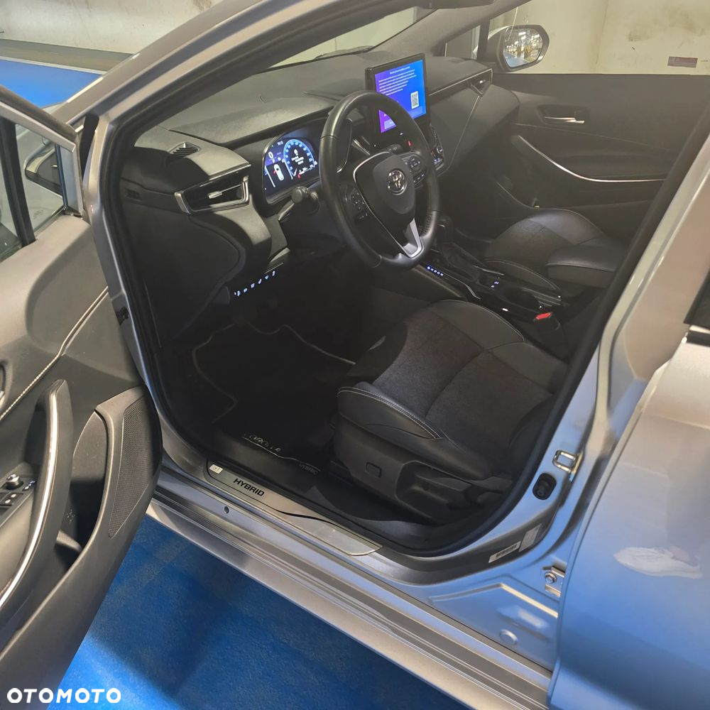 Toyota Corolla 1.8 Hybrid Style - 13