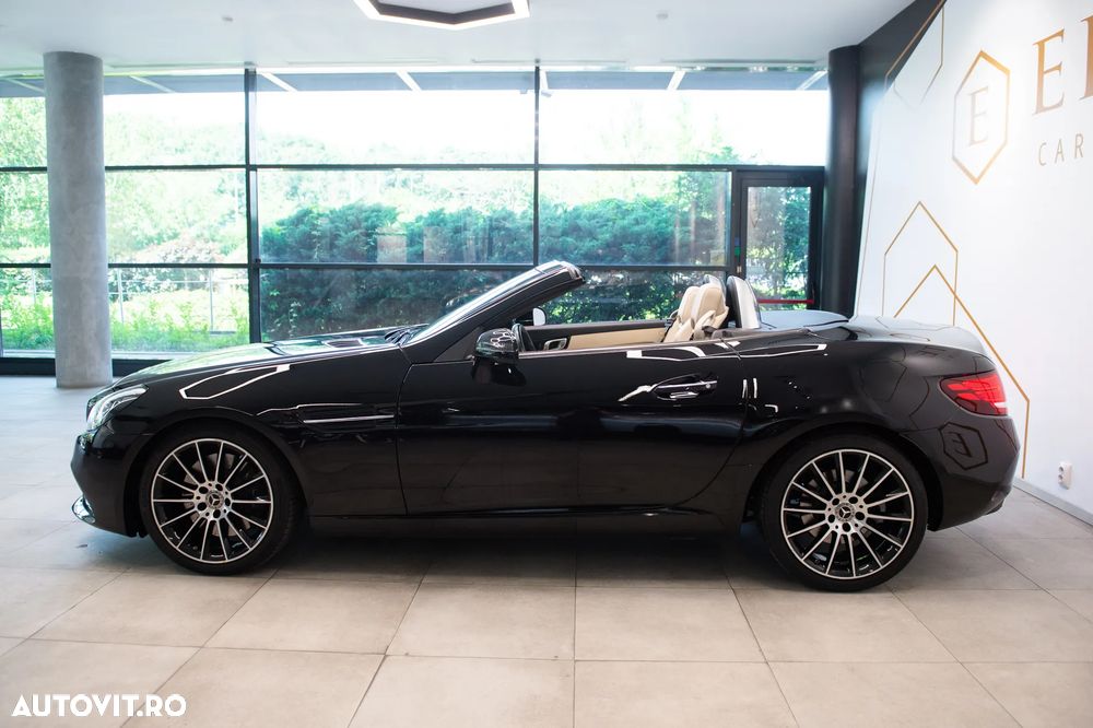 Mercedes-Benz SLC 300 9G-TRONIC - 4