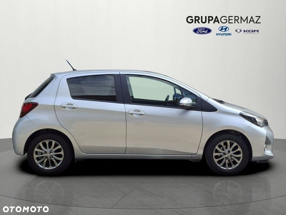 Toyota Yaris 1.33 Premium EU6 - 9