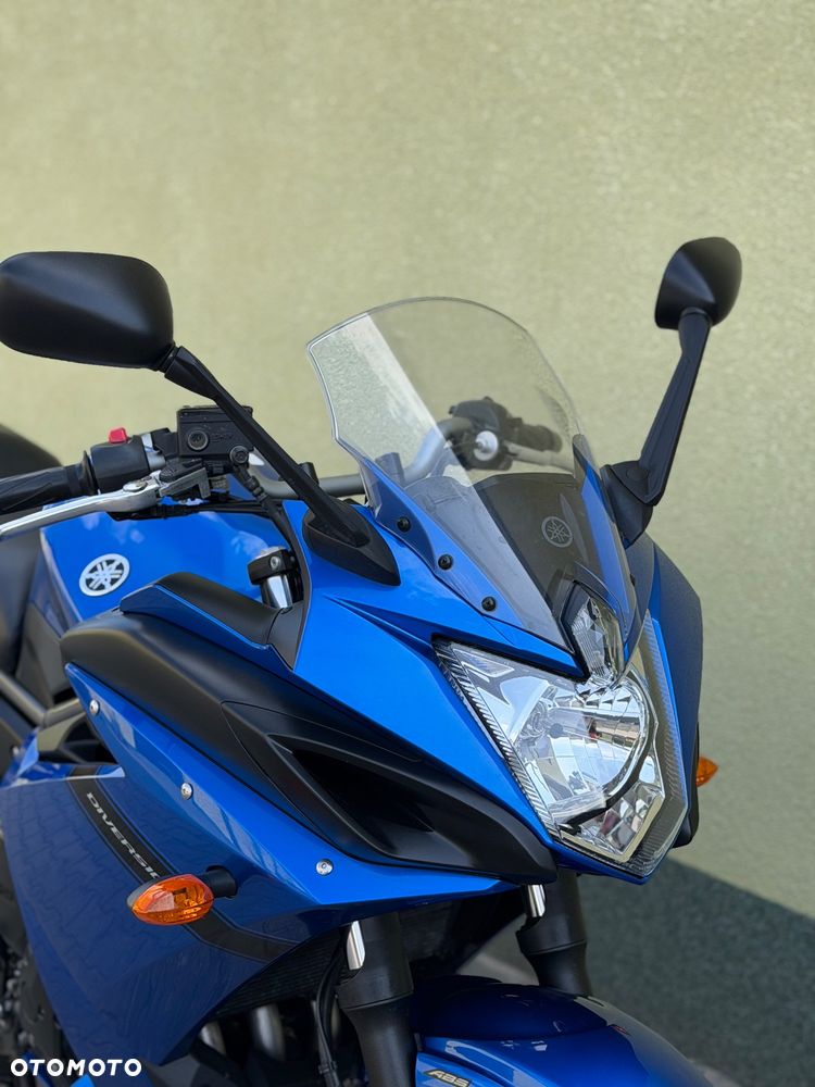 Yamaha XJ - 2